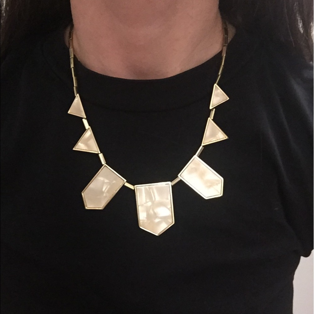 House of Harlow 1960 Station Statement Necklace